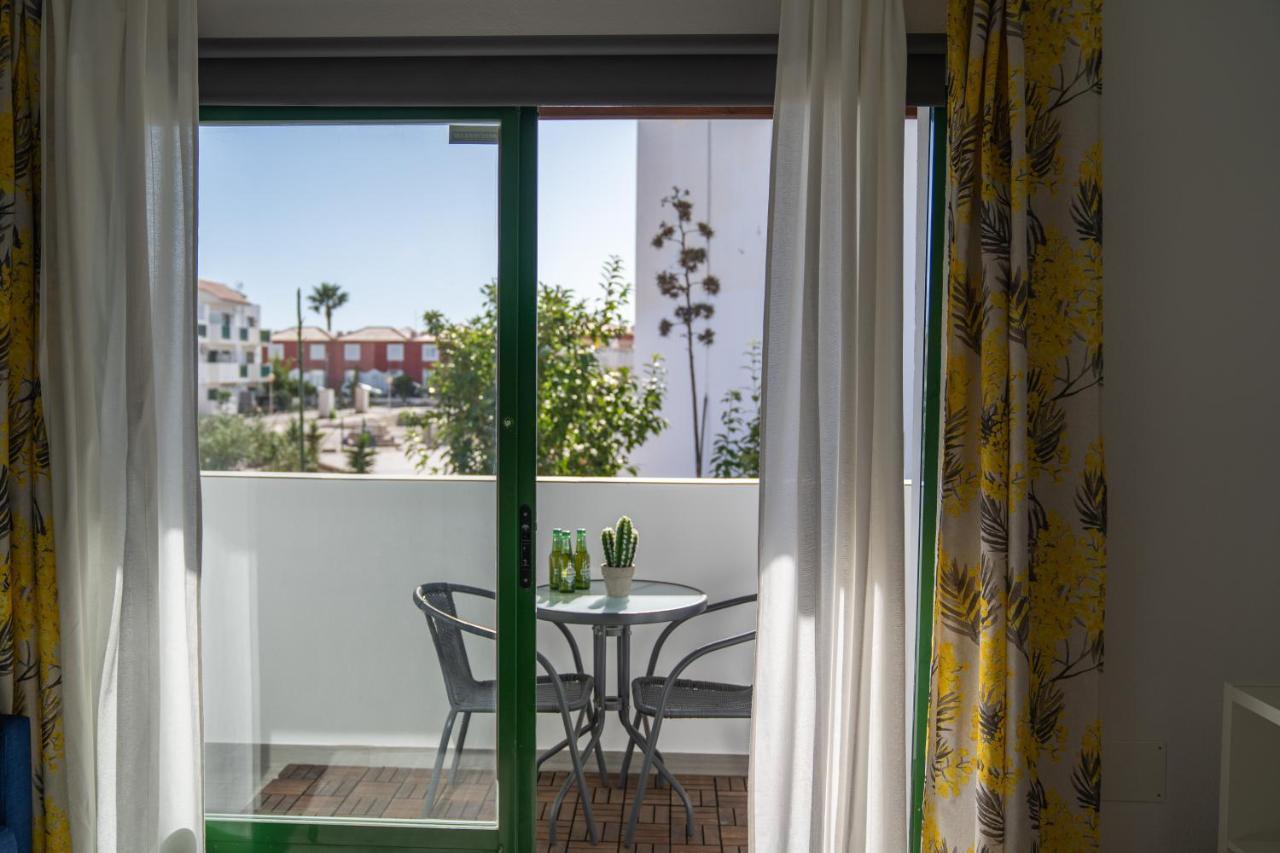 New & Renovated Vacation Apartment Costa De Antigua Exteriör bild
